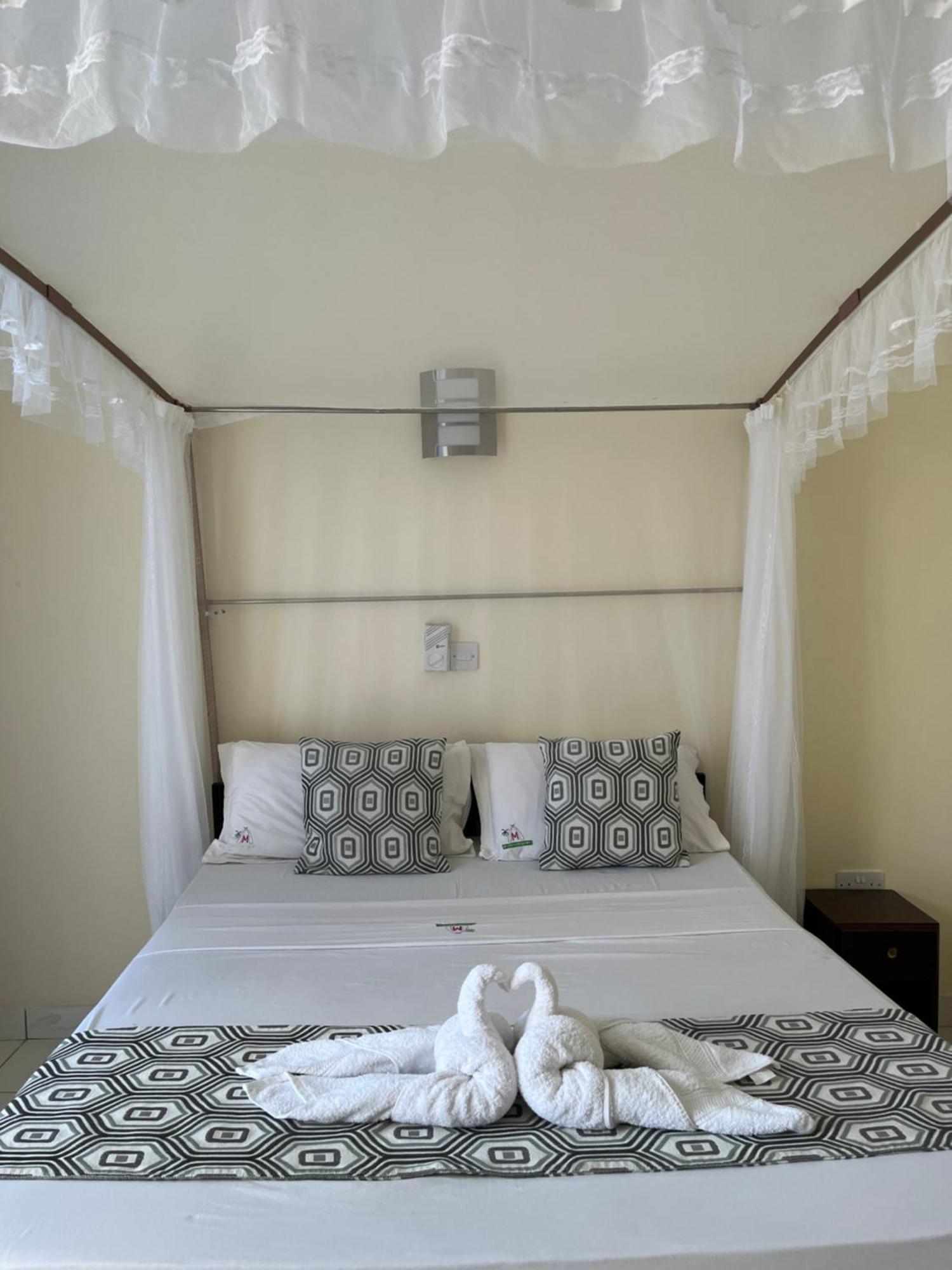 Merry Villa Hotel & Apartments Mombasa Luaran gambar